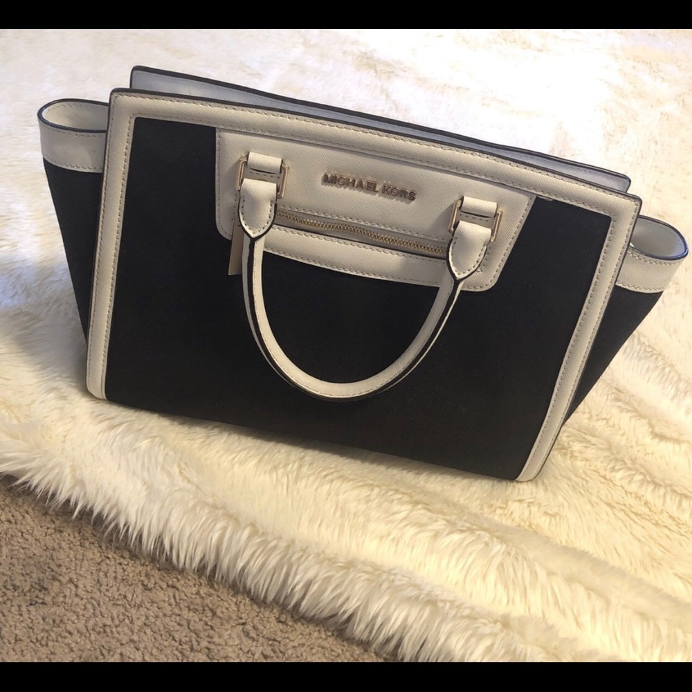 Limited Edition Michael Kors Selma.